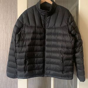 🚹 Tumi Tech Men Down Black Puffer Jacket is size L